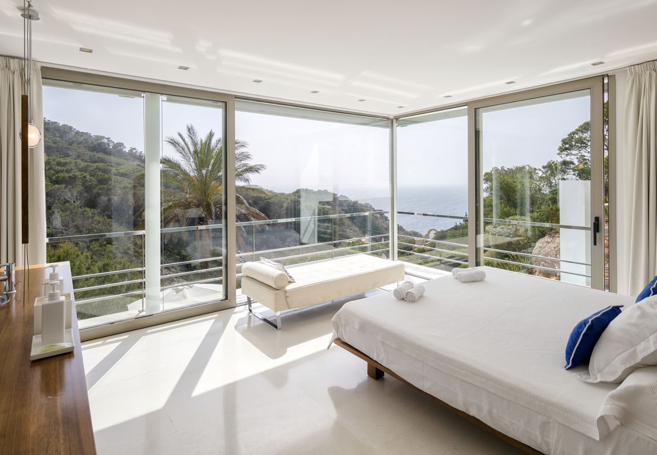 Villa in Sant Josep de Sa Talaia - CHERRY